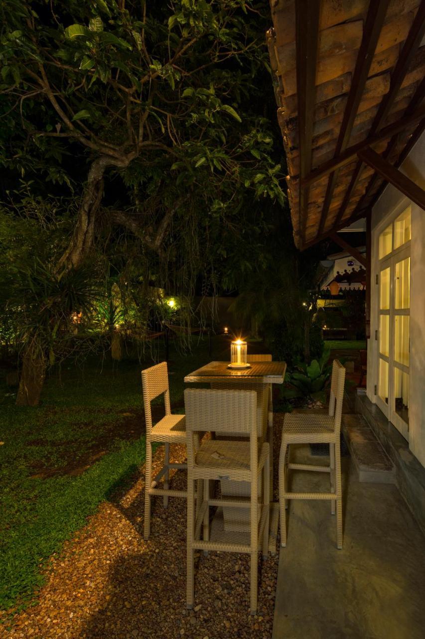 Hotel Bilin Tree House Galle Exterior foto